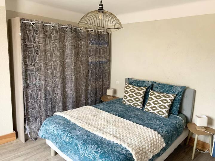 L'Arche De La Cite Avec Netflix Fibre Et Clim Apartment Carcassonne Bagian luar foto